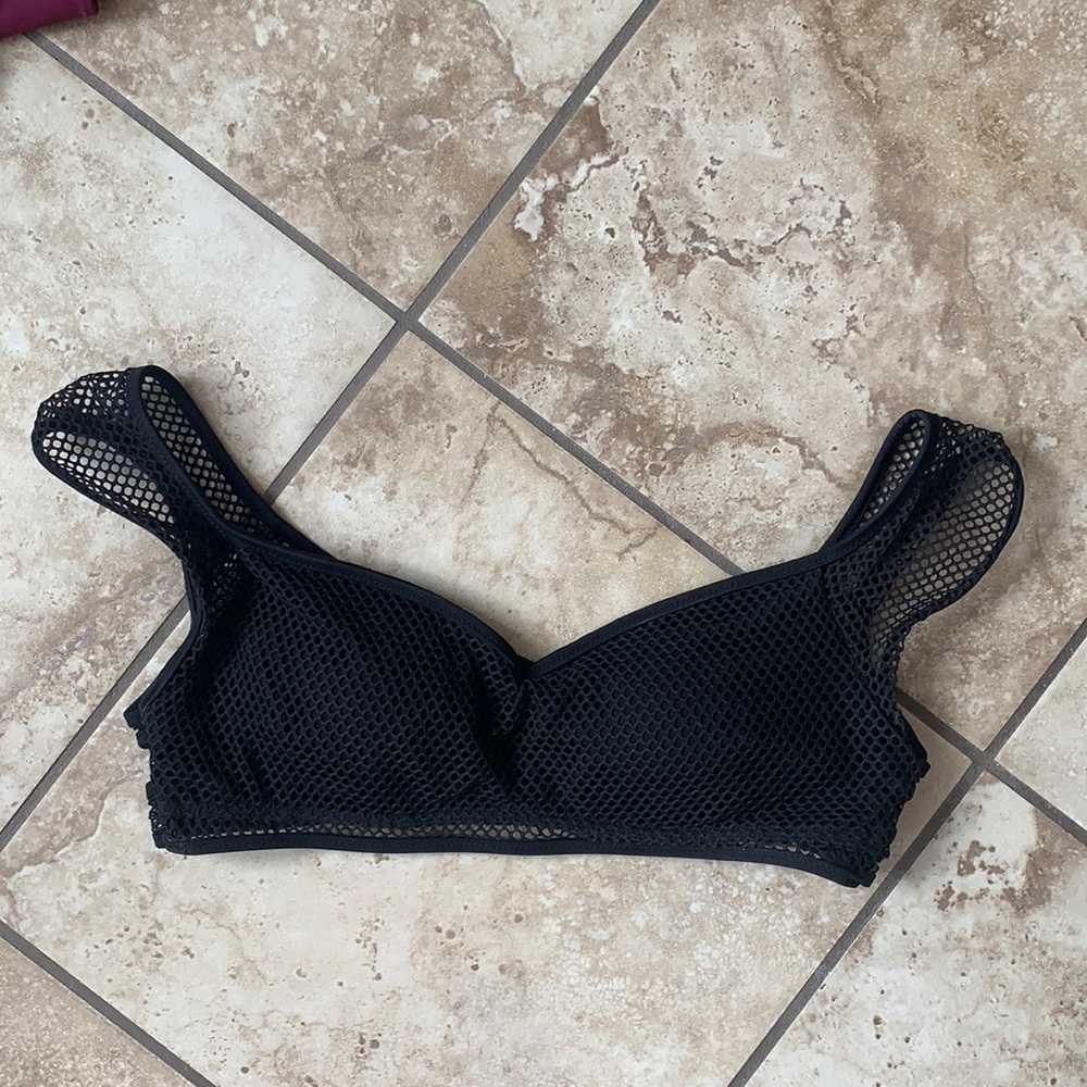 Victoria’s Secret bikini top